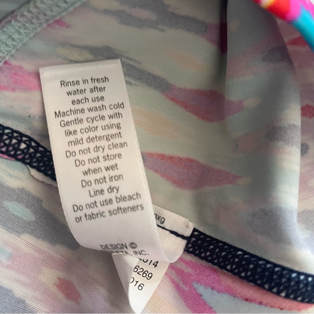 ATHLETA Boscabell Criss Cross Rash Guard Size Small - Picture 8 of 10